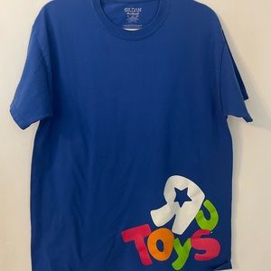 I have 2 “toys r us” t-shirts